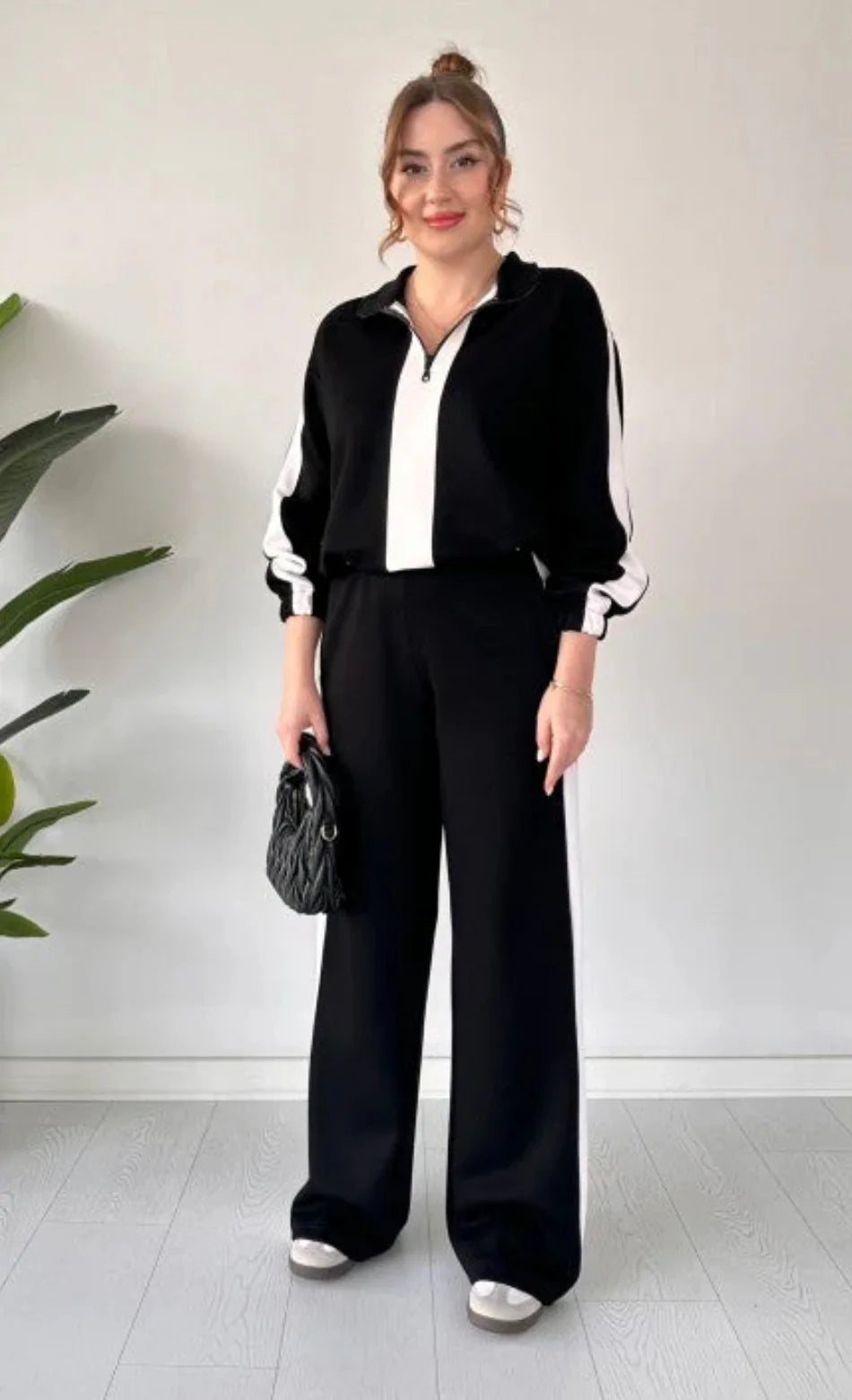 Panel Tracksuit