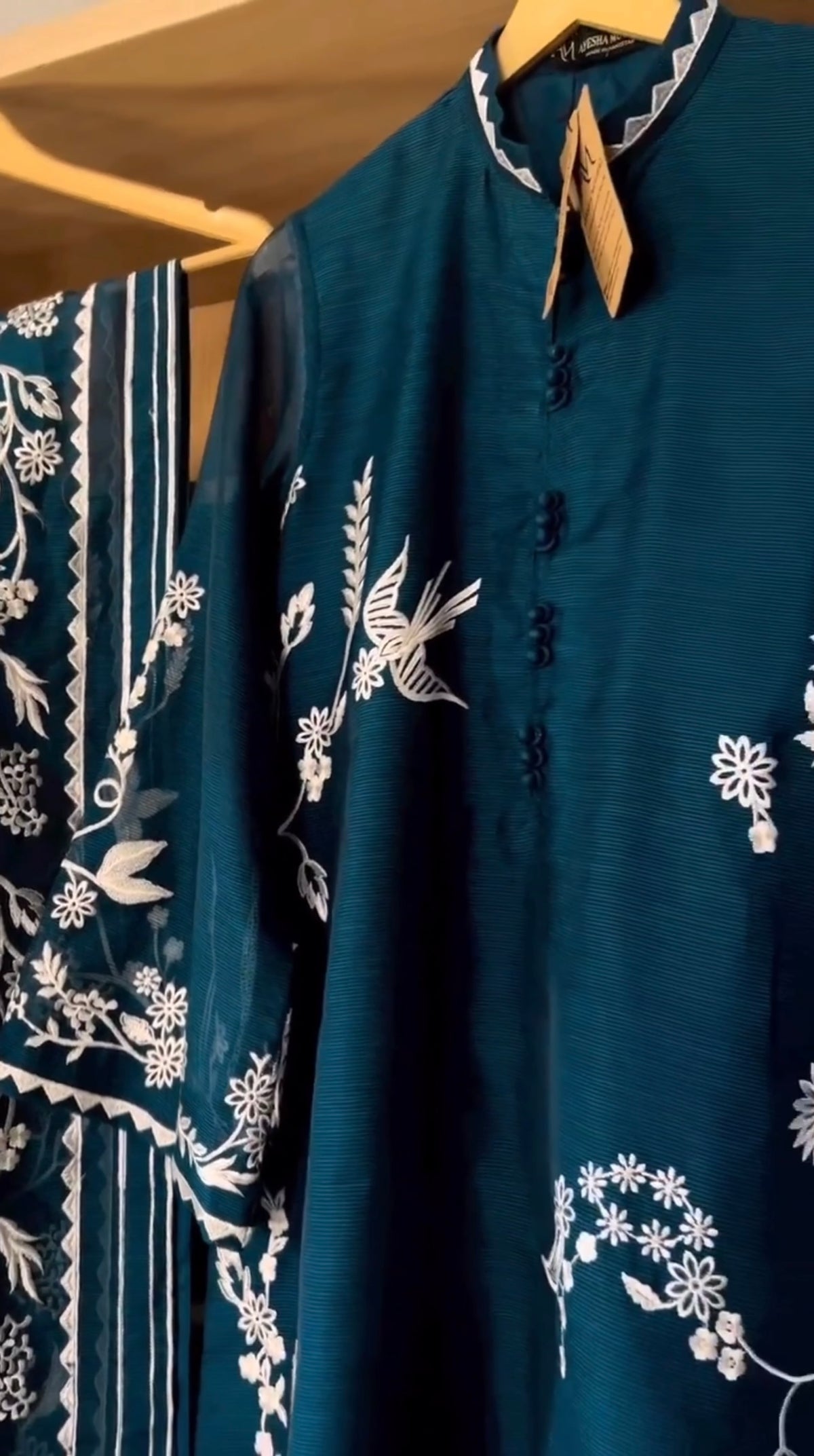 Gulbhar Embroidered 3PC Outfit – humasapperal